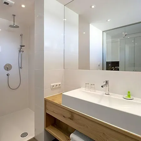M120 Hotel Munich